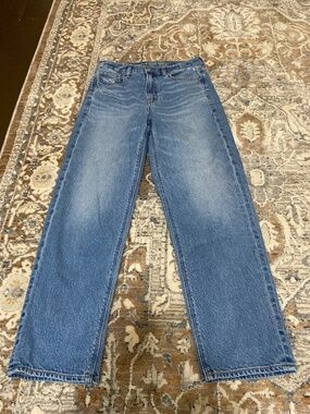 American eagle super high rise baggy straight leg blue womens jeans size 4